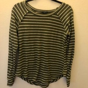 Rue21 waffle knit shirt